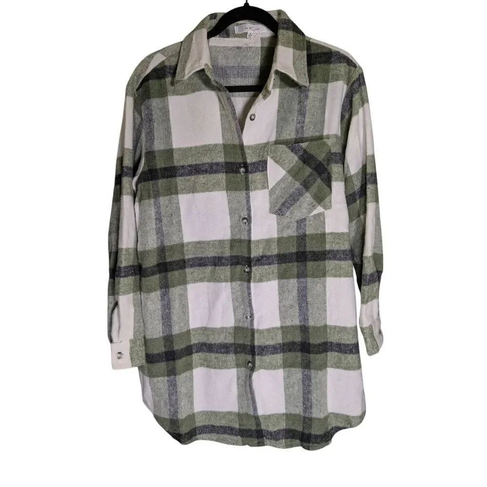 NWT Eden and Olivia Women's Flannel Olive/Ivory Plaid Button Up Shirt Women's Si